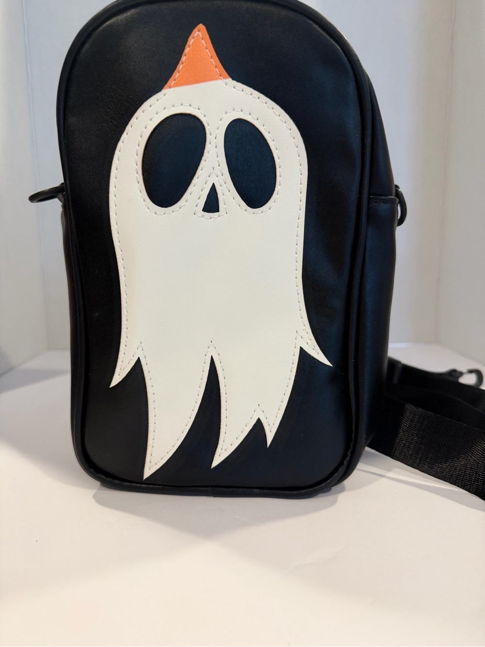 Cute Ghost Crossbody Bag - Spooky Halloween Novelty Shoulder Purse